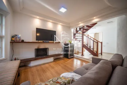 Casa de Condomínio com 3 Quartos à venda, 200m² no Granja Viana, Cotia