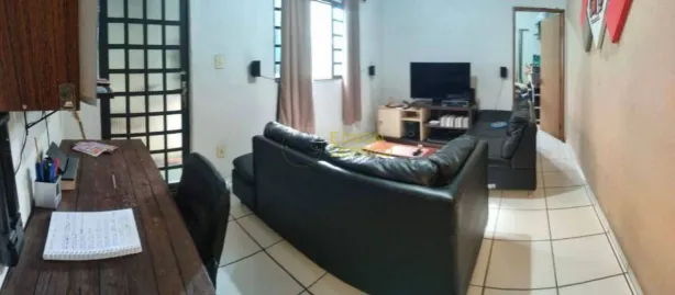 Casa com 2 Quartos à venda, 80m² no Conjunto Residencial Araretama, Pindamonhangaba