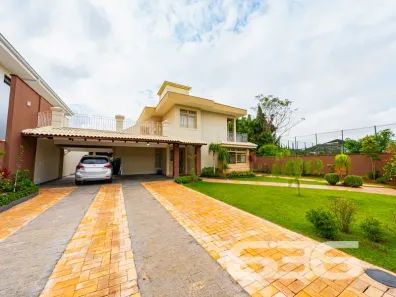 Sobrado com 3 Quartos à venda, 371m² no Glória, Joinville