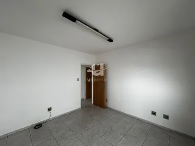 Sala Comercial para alugar, 49m² no Cascatinha, Juiz de Fora