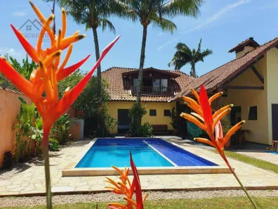 Casa com 3 Quartos à venda, 153m² no Jardim Carolina, Ubatuba