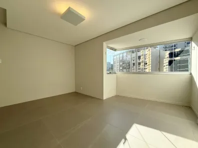 Apartamento com 2 Quartos à venda, 60m² no Centro, Florianópolis