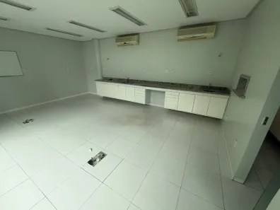 Sala Comercial para alugar, 65m² no Dom Pedro I, Manaus