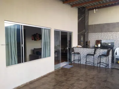 Casa com 2 Quartos à venda, 160m² no Conjunto Habitacional Collor de Melo, Cambé