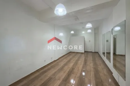 Sala Comercial à venda, 36m² no Centro, Criciúma