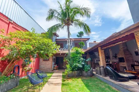 Sobrado com 6 Quartos à venda, 190m² no Rio Pequeno, São Paulo