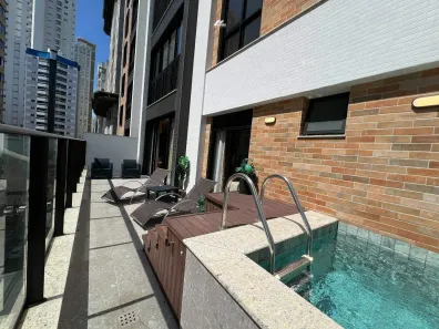 Apartamento com 4 Quartos à venda, 200m² no Centro, Balneário Camboriú