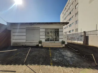 Imóvel Comercial à venda, 131m² no Centro, Londrina