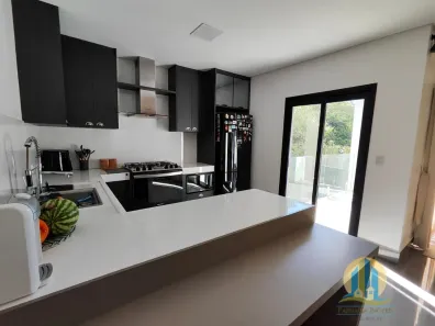 Casa com 4 Quartos à venda, 320m² no Suru, Santana de Parnaíba