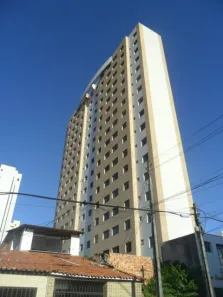 Apartamento com 3 Quartos para alugar, 70m² no Centro, Fortaleza