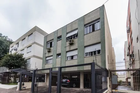 Apartamento com 2 Quartos à venda, 70m² no Jardim do Salso, Porto Alegre