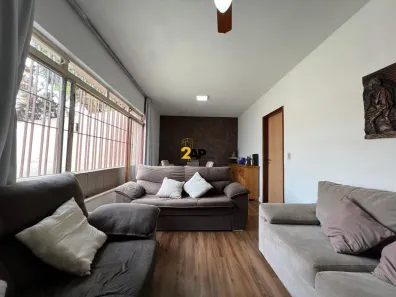 Sobrado com 3 Quartos à venda, 300m² no Jardim Maria Rosa, Taboão da Serra