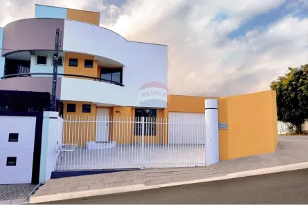 Sobrado com 3 Quartos à venda, 160m² no Xaxim, Curitiba