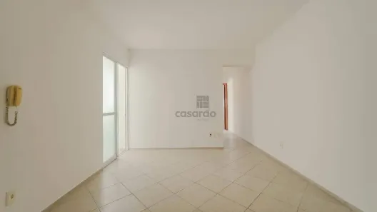 Apartamento com 2 Quartos para alugar, 56m² no Centro, Pelotas