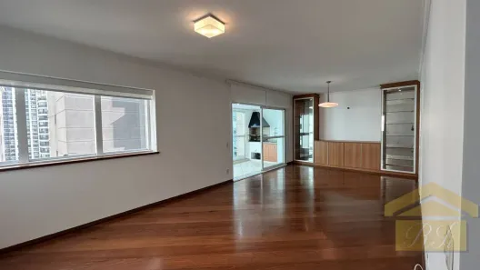 Apartamento com 3 Quartos para alugar, 160m² no Campo Belo, São Paulo