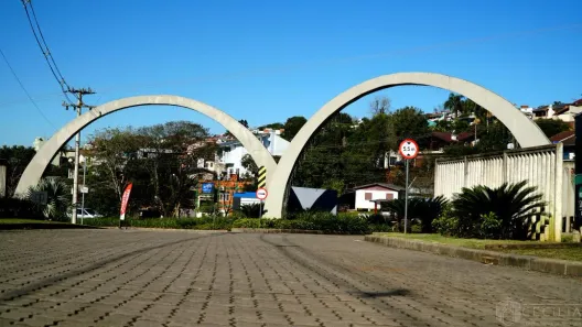 Lote/Terreno à venda, 420m² no Guarani, Novo Hamburgo