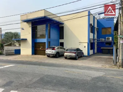 Prédio Comercial à venda, 379m² no Velha, Blumenau