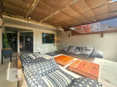 Casa com 3 Quartos para alugar, 165m² no Lagoa, Macaé