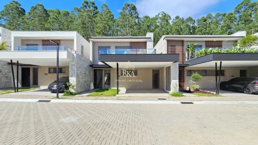 Casa de Condomínio com 3 Quartos à venda, 230m² no Tamboré, Santana de Parnaíba