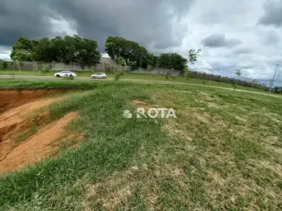 Lote/Terreno à venda, 300m² no Jardim Ypê, Paulínia