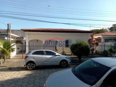 Casa com 3 Quartos à venda, 358m² no Jardim Santa Maria, Jacareí