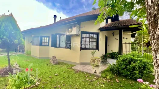 Casa com 3 Quartos à venda, 500m² no Vila Luiza, Canela