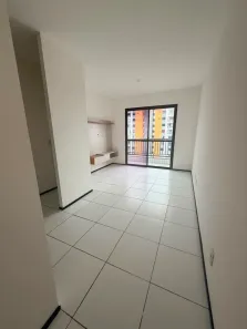 Apartamento com 2 Quartos para alugar, 100m² no Calhau, São Luís