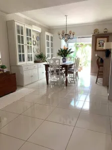 Casa com 3 Quartos à venda, 160m² no Terras de Santana, Londrina