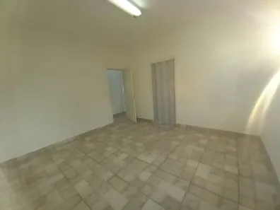 com 3 Quartos para alugar, 140m² no Santo Antônio, São Caetano do Sul