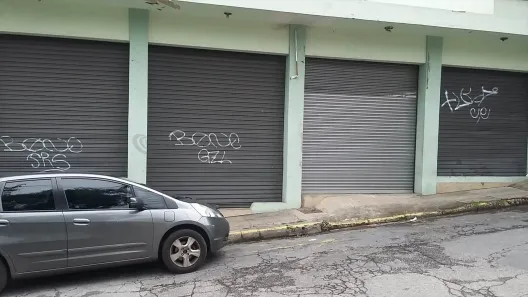 Ponto Comercial à venda, 700m² no Sagrada Família, Belo Horizonte