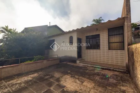 Casa com 4 Quartos à venda, 159m² no Teresópolis, Porto Alegre