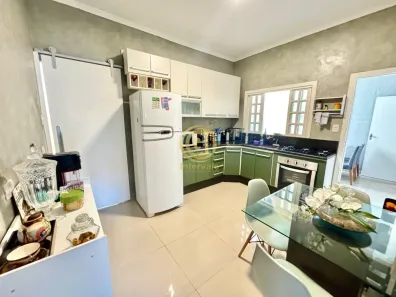 Casa com 3 Quartos à venda, 143m² no Loteamento Villa Branca, Jacareí