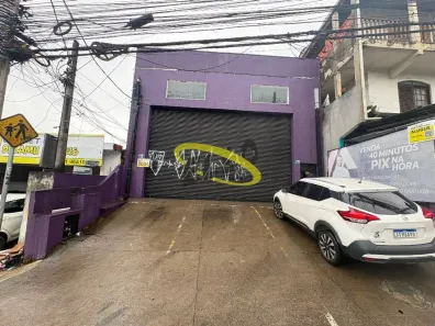 Galpão/Depósito/Armazém para alugar, 200m² no Centro, Cotia