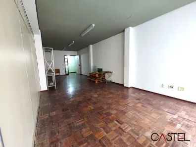 Sala Comercial à venda, 64m² no Medianeira, Porto Alegre