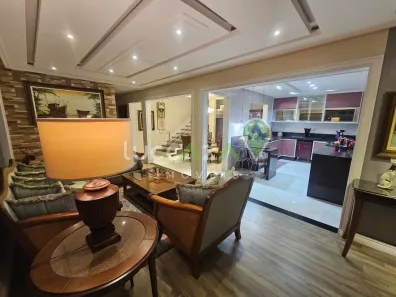 Sobrado com 3 Quartos à venda, 239m² no Loteamento Villa Branca, Jacareí