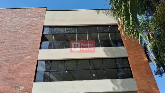 Ponto Comercial para alugar, 181m² no Jardim Bélgica, São Paulo