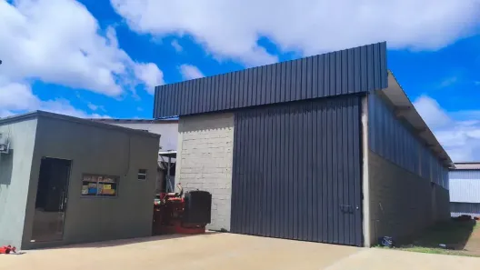 Galpão/Depósito/Armazém com 1 Quarto para alugar, 280m² no Glória, Várzea Grande