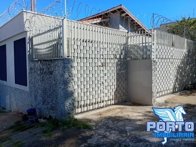 Casa com 3 Quartos para alugar, 220m² no Vila Brunhari, Bauru