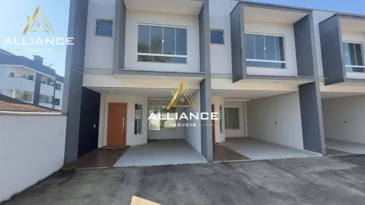 Sobrado com 3 Quartos à venda, 104m² no Água Verde, Jaraguá do Sul