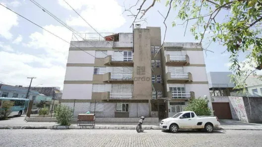 Apartamento com 3 Quartos para alugar, 100m² no Centro, Pelotas