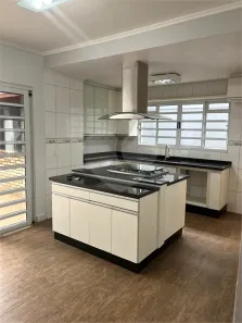 Casa com 3 Quartos à venda, 149m² no Vila Morse, São Paulo