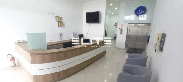 Prédio Comercial para alugar, 697m² no Jardim Santo Antônio, Santo André