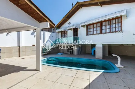 Casa com 4 Quartos à venda, 237m² no Parque Santa Fé, Porto Alegre