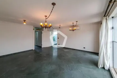 Casa com 3 Quartos à venda, 293m² no Jardim da Glória, São Paulo