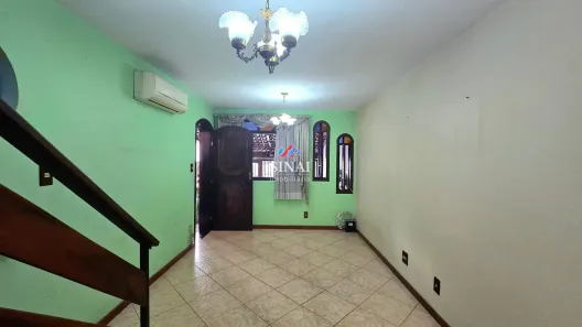 Casa de Condomínio com 3 Quartos à venda, 136m² no Irajá, Rio de Janeiro