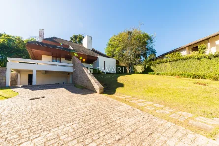 Casa com 4 Quartos à venda, 530m² no Campo Comprido, Curitiba