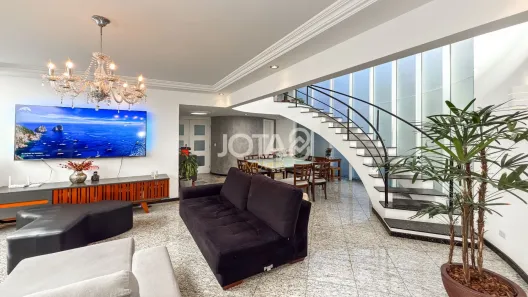 Casa de Condomínio com 3 Quartos à venda, 239m² no Campo Comprido, Curitiba