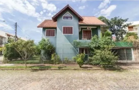 Casa com 4 Quartos à venda, 220m² no Espírito Santo, Porto Alegre