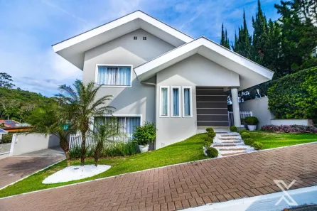 Casa de Condomínio com 3 Quartos à venda, 350m² no Itoupava Central, Blumenau