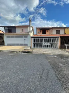 Casa de Condomínio com 3 Quartos à venda, 270m² no Horto Santo Antonio, Jundiaí